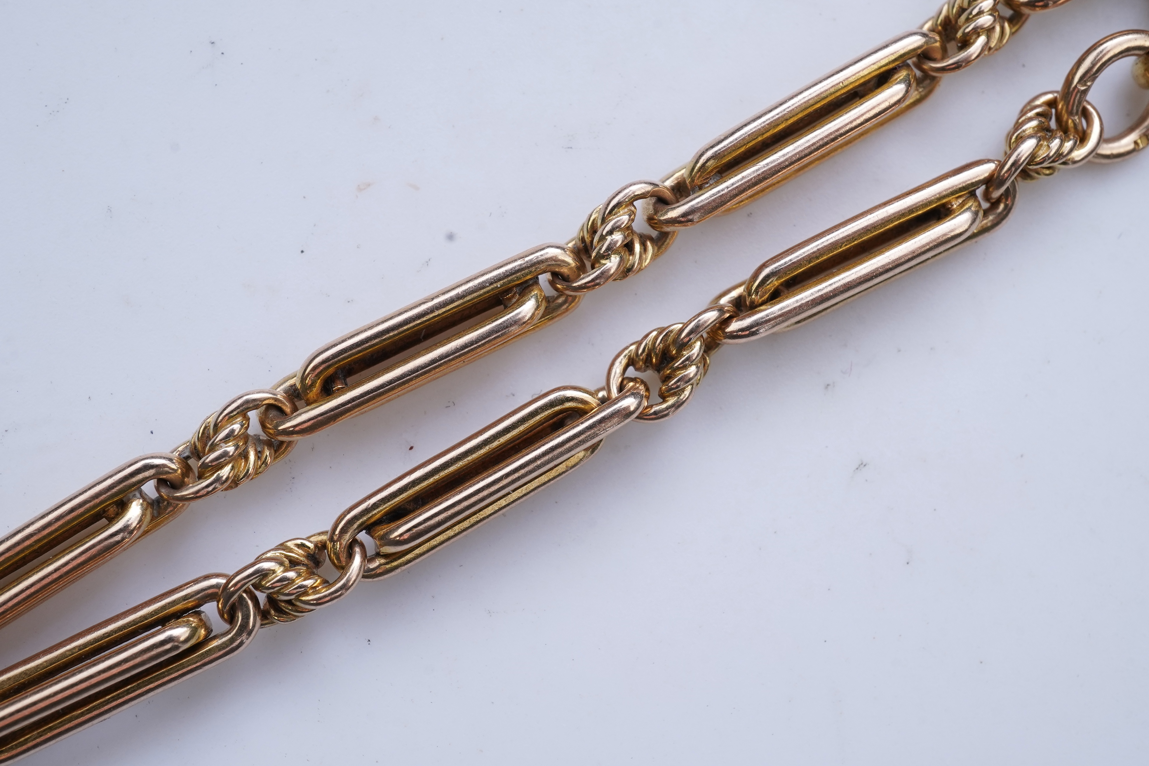 An Edwardian gold bracelet, early 20th century